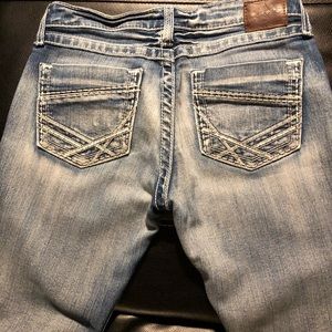 Buckle BKE Sabrina Jeans 27”x331/2”